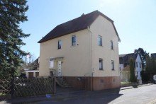  Sch�nes Wohnhaus in Gie�en-Wieseck mit Garten u. Doppelgarage!