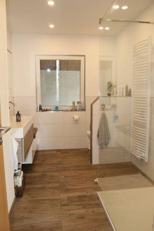  Sch�nes 1-Familien-Haus in Langg�ns-OT