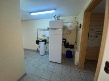  2 Wohnh�user (Neubau und Fachwerkhaus) in Heuchelheim-OT mit gro�em Grundst�ck