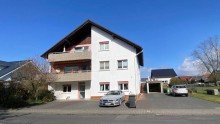  Sch�nes, gepflegtes 3-Familienhaus in Buseck-Trohe, Baujahr 1985