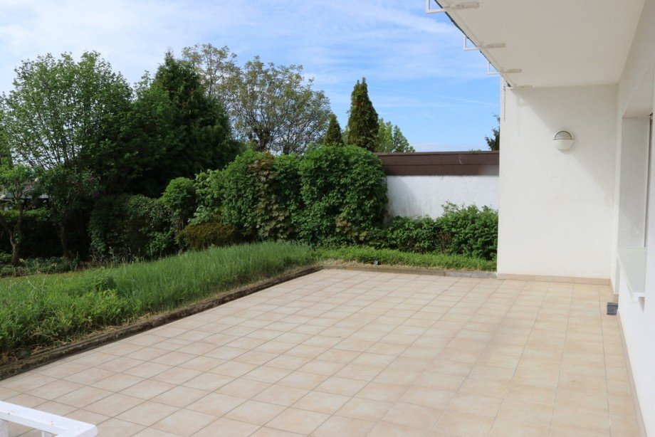  Terrassenwohnung Langg�ns