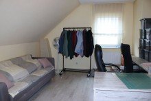  Sch�nes, freistehendes Einfamilienhaus in Staufenberg-OT, Baujahr 2012 mit 2 Garagen!