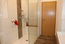  Sch�nes 1-Familien-Haus in Langg�ns-OT