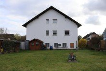  Sch�nes, gepflegtes 3-Familienhaus in Buseck-Trohe, Baujahr 1985