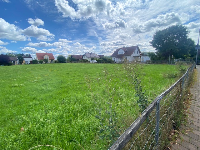  Wohngrundst�ck Buseck