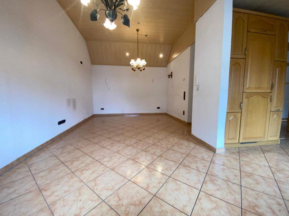  Zweifamilienhaus Heuchelheim